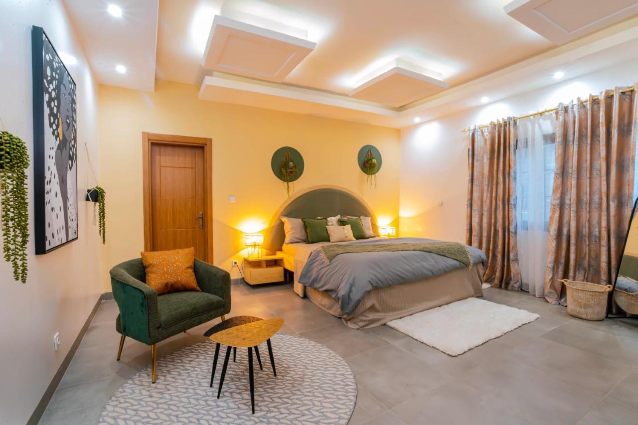 Lighthouse Signature Suites Дакар Экстерьер фото